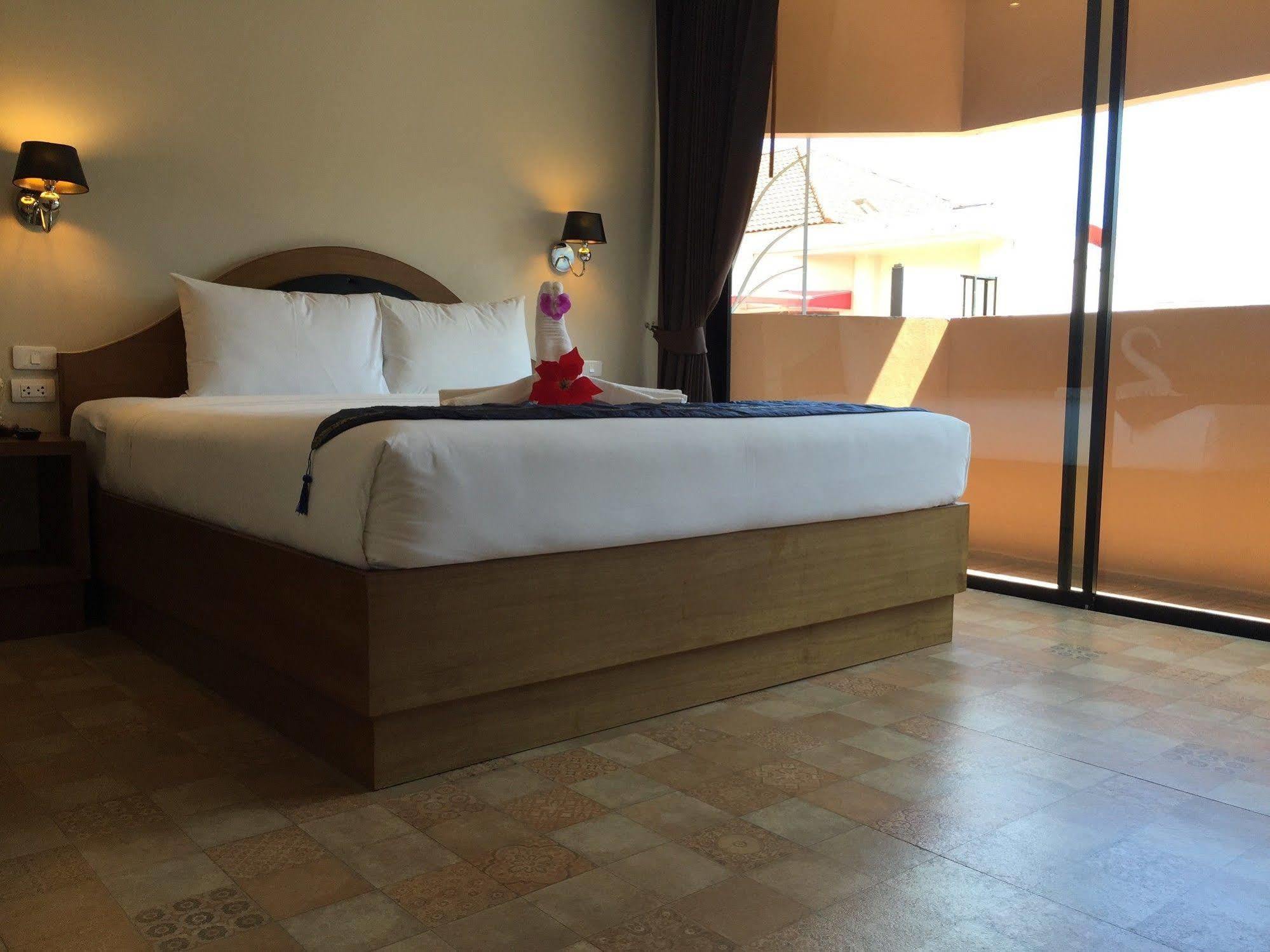 At Samui Boutique Hotel Bãi biển Chaweng Ngoại thất bức ảnh